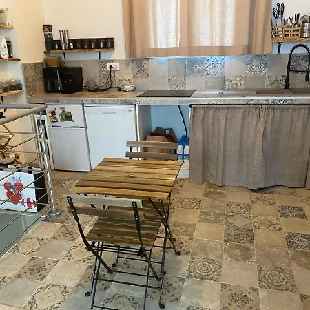 Appartement Cozy Duplex With Spa, 30 Min To Paris Saint-Cloud
